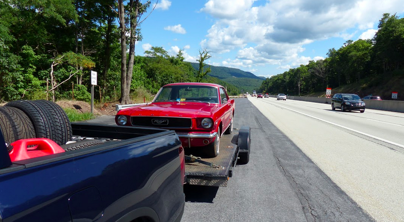 Illustration for article titled This 2017 Honda Ridgeline Towed A Classic Mustang Over The Appalachian Mountains Like A Champ
